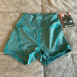 Born primitive brand shorts